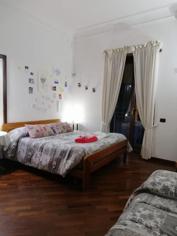 La Casa Di Tania A Napoli Apartment Exterior foto