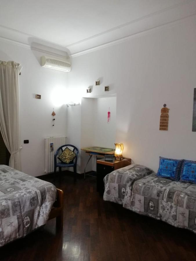 La Casa Di Tania A Napoli Apartment Exterior foto