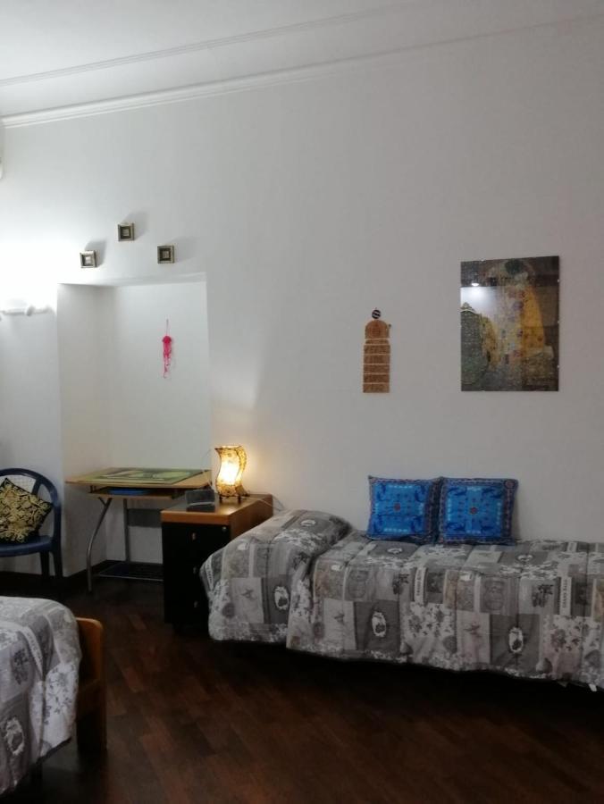 La Casa Di Tania A Napoli Apartment Exterior foto